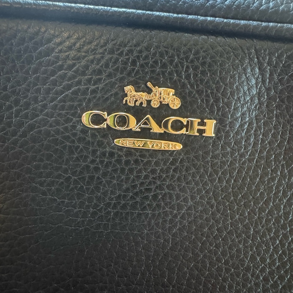 Coach Black Pebbled Leather Zip Belt Bag - Picture 4 of 6